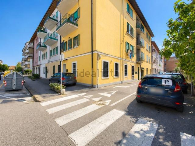Appartamento in vendita di 165 m² in Via Giuseppe Parini