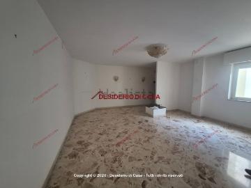 Appartamento in vendita di 165 m² in Via Gioacchino di Marzo, 34