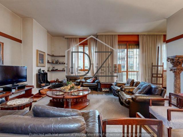 Appartamento in vendita di 165 m² in Via Giovanni Battista Bertini, 34