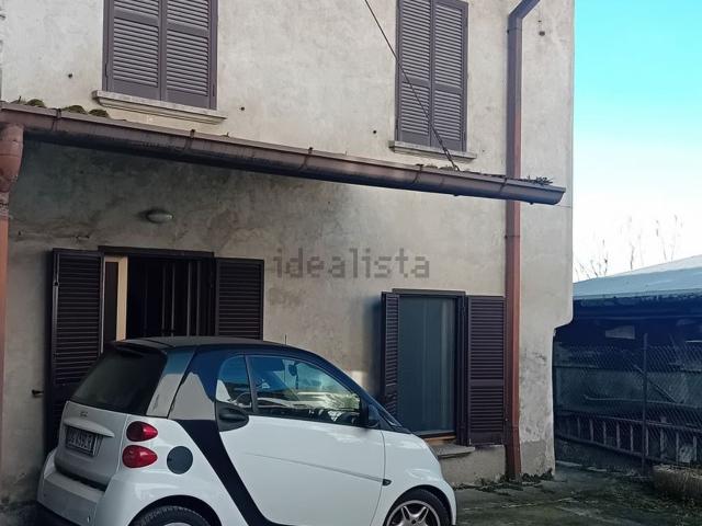 Appartamento in vendita di 165 m² in Via Giovanni Da Cermenate