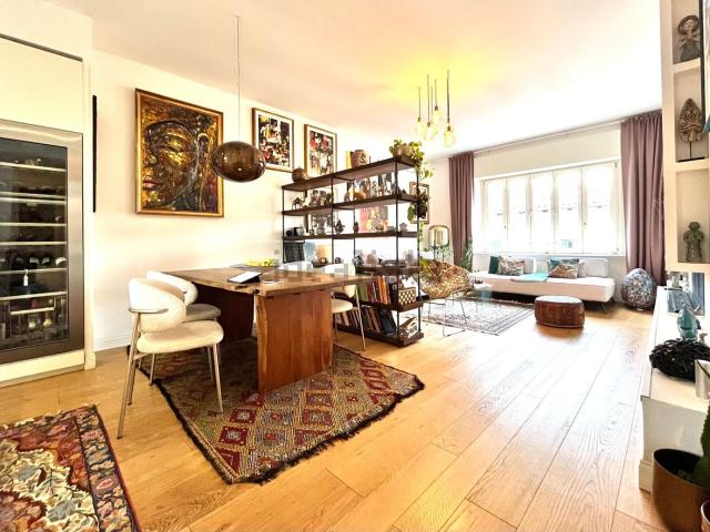 Appartamento in vendita di 165 m² in Via Daniele Cernazai