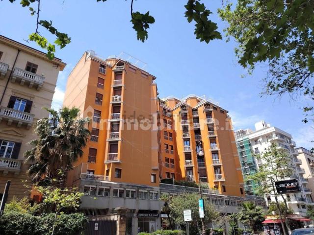 Appartamento in vendita di 165 m² in Via della Libertà, 56