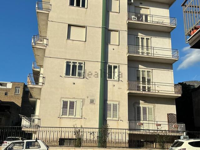 Appartamento in vendita di 165 m² in Via Madonna delle Grazie