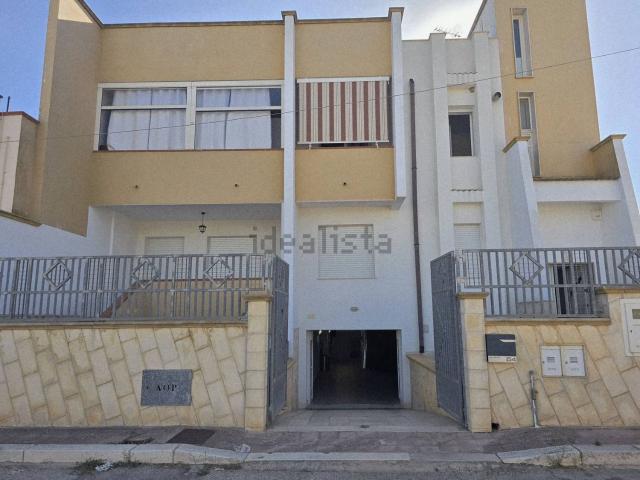 Appartamento in vendita di 165 m² in Via Marche, 24