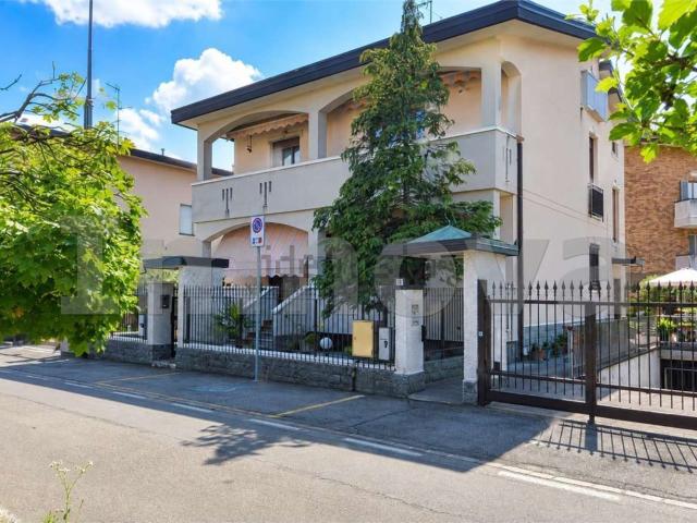 Appartamento in vendita di 165 m² in Via San Rocco, 11