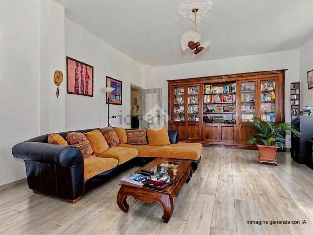Appartamento in vendita di 165 m² in Via Stazione, 59