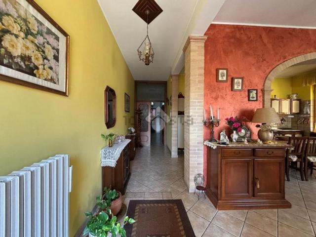 Appartamento in vendita di 165 m² in Via Ponte Cavalcavia, 49
