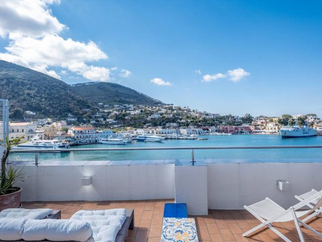 Appartamento in vendita di 165 m² in Via Porto