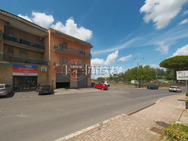 Appartamento in vendita di 150 m² in Via Papa Giovanni XXIII