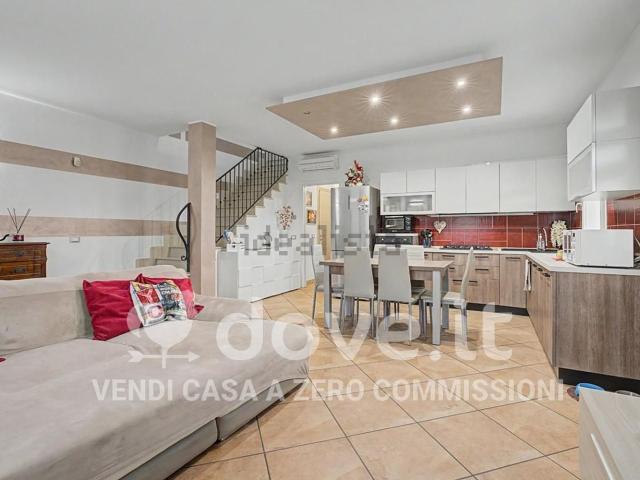Appartamento in vendita di 165 m² in Via Papa K Wojtyla, 4