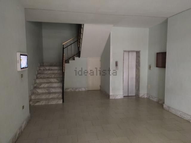 Appartamento in vendita di 165 m² in Via Puglia