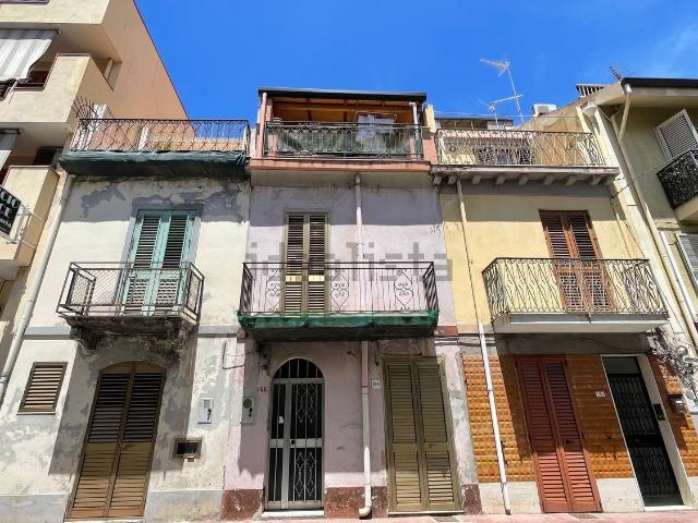 Appartamento in vendita di 165 m² in Via Roma, 168