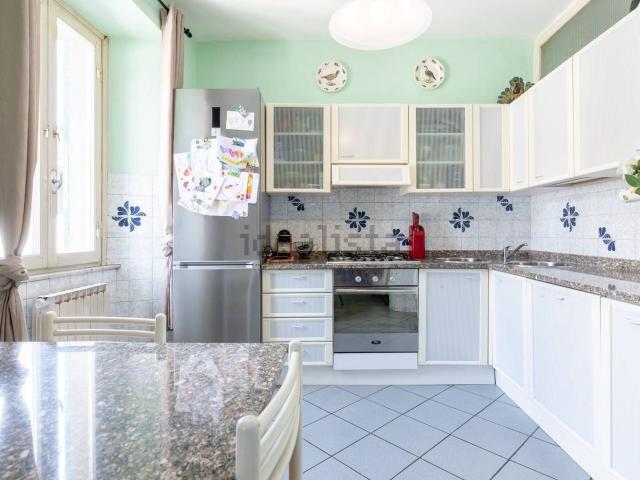 Appartamento in vendita di 165 m² in Via Umberto I, 15