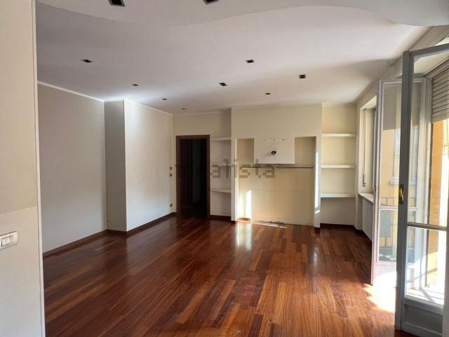 Appartamento in vendita di 165 m² in Via Vittorio Emanuele II, 68