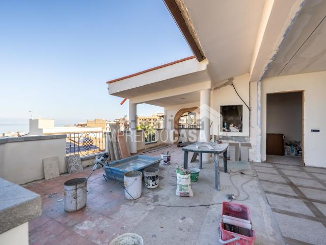Appartamento in vendita di 165 m² in Via Vincenzo Florio, 9