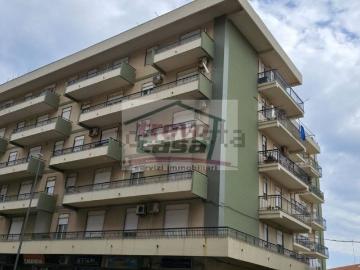 Appartamento in vendita di 165 m² in Viale Tunisi