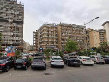 Appartamento in vendita di 165 m² in Viale Campania