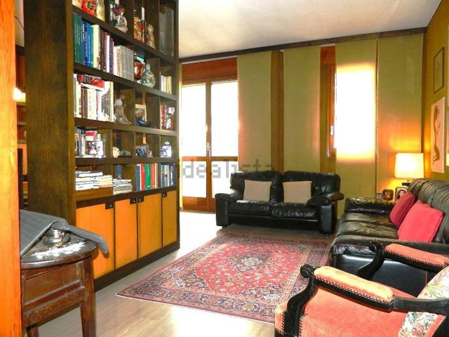 Appartamento in vendita di 165 m² in Viale Milano, 27