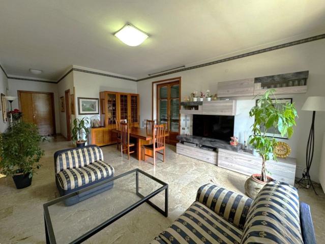 Appartamento in vendita di 165 m² in Vico Corrado