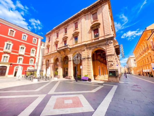Appartamento in vendita di 165 m² in Largo Gian Battista Vico, 15