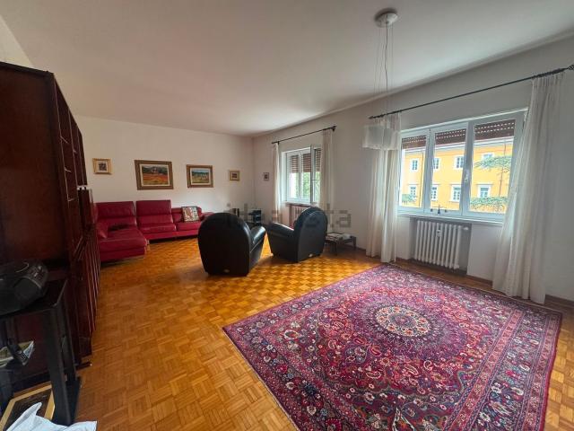 Appartamento in vendita di 165 m² in Piazza dell&apos Ospitale