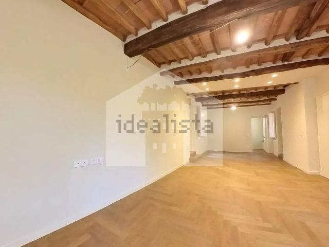 Appartamento in vendita di 165 m² in Piazza della Magione, 35
