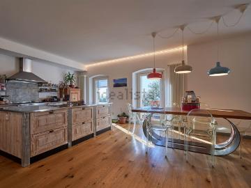 Appartamento in vendita di 166 m²