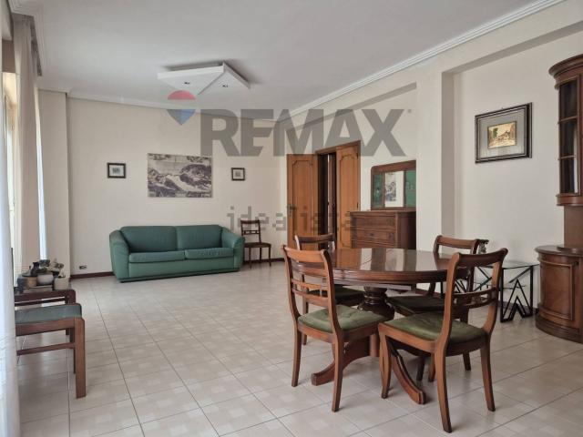 Appartamento in vendita di 166 m² in Via Capitano Coria, 1