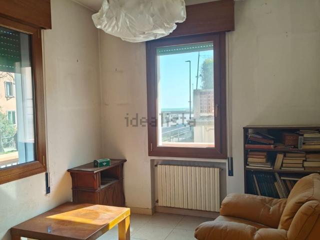 Appartamento in vendita di 166 m² in Via Cristoforo Colombo, 3