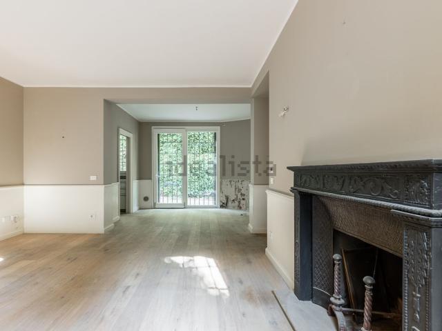 Appartamento in vendita di 166 m² in Via di Barbiano, 3