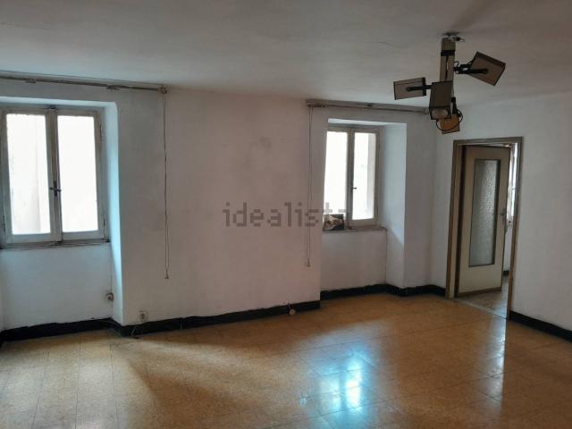 Appartamento in vendita di 166 m² in Via Montagnola, 10