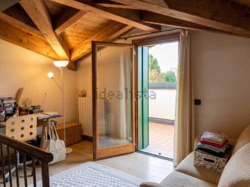 Appartamento in vendita di 166 m² in Via N. Sauro