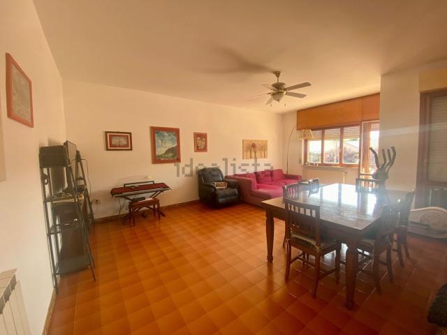 Appartamento in vendita di 166 m² in Via Torino, 9