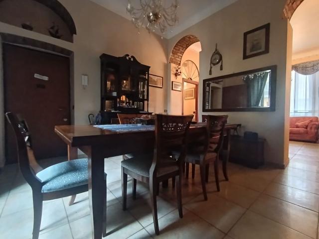 Appartamento in vendita di 166 m² in Viale Certosa, 298