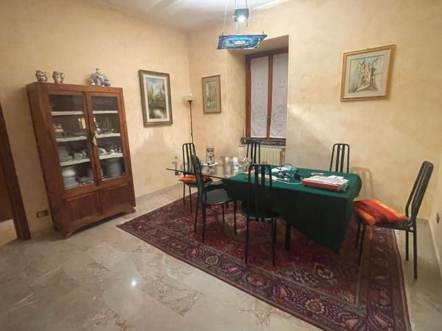 Appartamento in vendita di 166 m² in Vico X Bellavista, 25