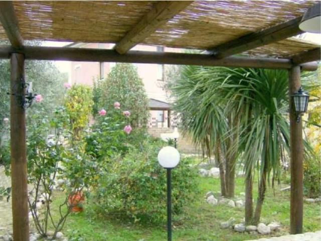 Appartamento in vendita di 166 m² in Contrada Menocchia