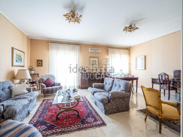 Appartamento in vendita di 166 m² in Corso Calatafimi, 543