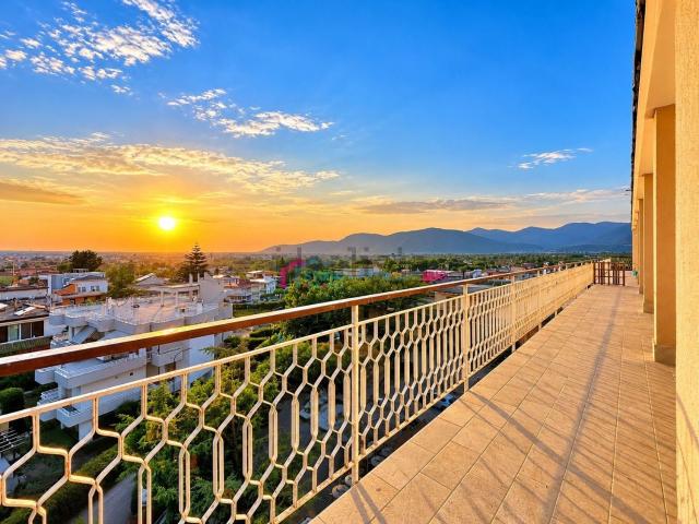 Appartamento in vendita di 166 m² in Corso Italia