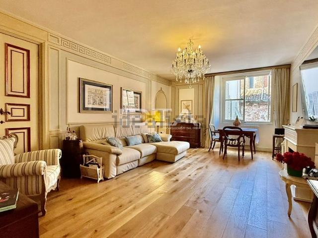 Appartamento in vendita di 166 m² in Piazza San Pietro Somaldi