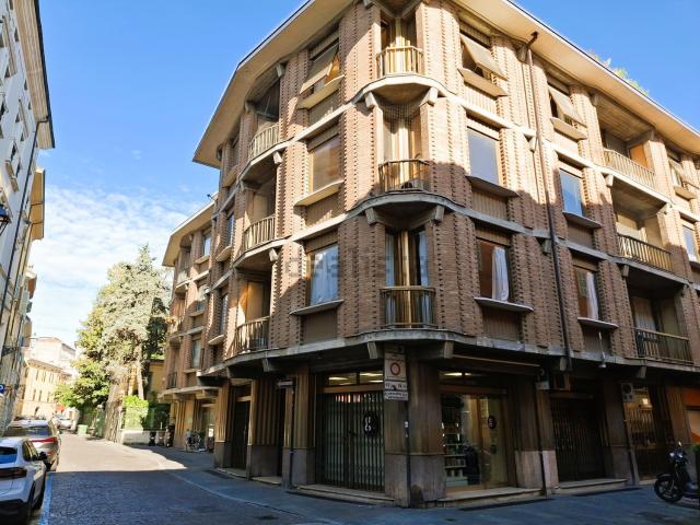 Appartamento in vendita di 166 m² in Strada XXII Luglio, 52