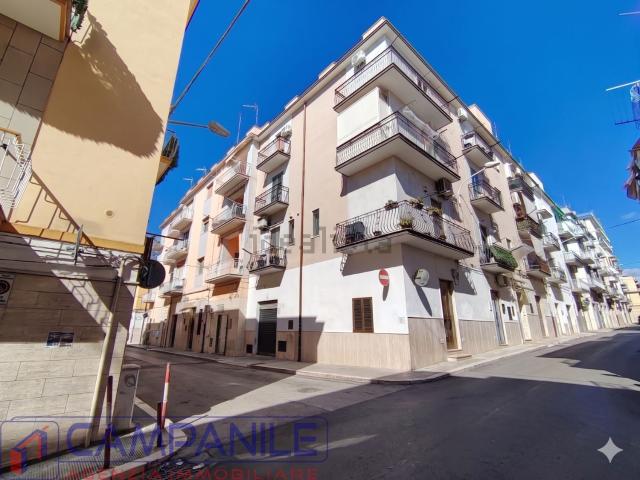 Appartamento in vendita di 167 m² in Via Bari, 8