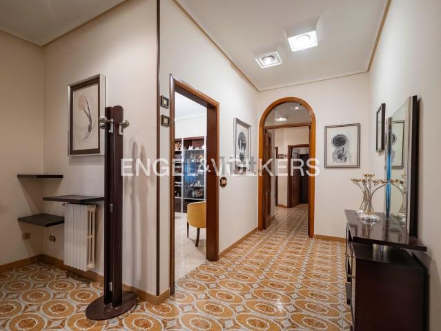 Appartamento in vendita di 167 m² in Via Benedetto Croce, 11
