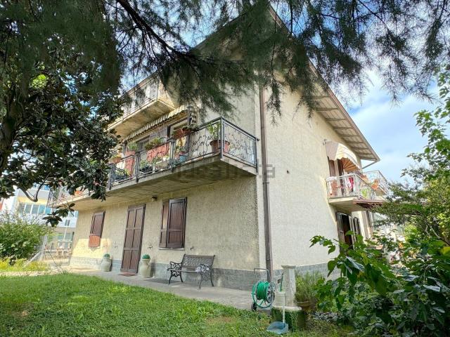 Appartamento in vendita di 167 m² in Via Galileo Galilei