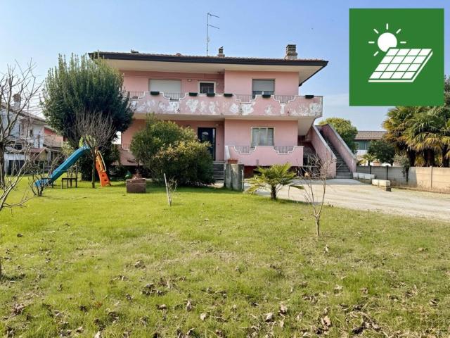 Appartamento in vendita di 167 m² in Via Fornaci, 12