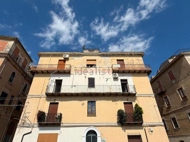 Appartamento in vendita di 167 m² in Viale Rimembranze, 16