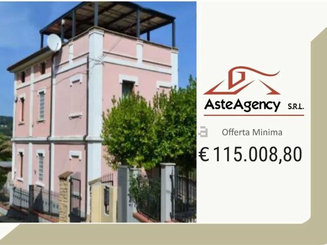Appartamento in vendita di 167 m² in Contrada Aso