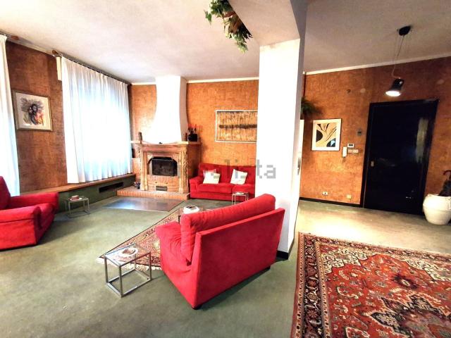 Appartamento in vendita di 167 m² in Corso Italia, 1