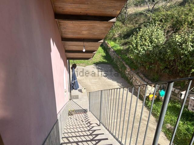 Appartamento in vendita di 168 m² in Via Curagnata
