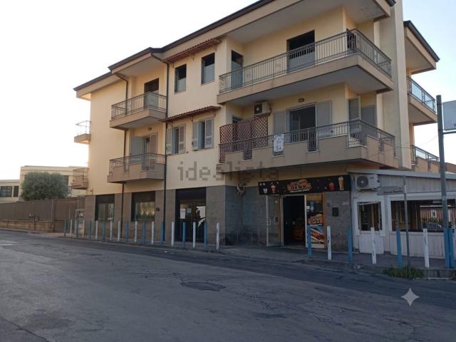 Appartamento in vendita di 168 m² in Via Alcide de Gasperi, 77