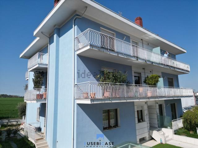 Appartamento in vendita di 168 m² in Via Ferdinando Bascucci, 18